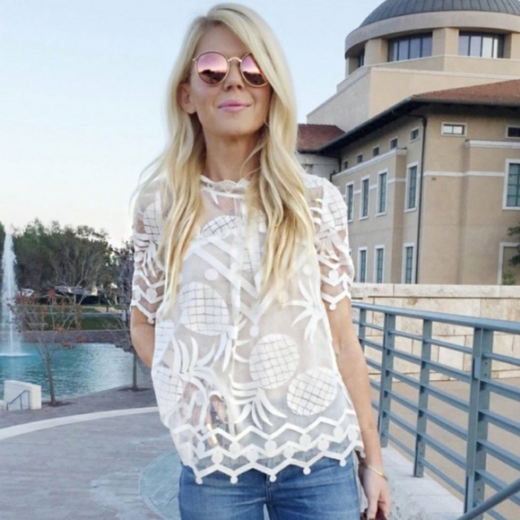 Anthropologie HDin Paris Pineapple Lace Top.Medium - Picture 4 of 12